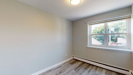 100 Waverley Street - 206 - Photo 2