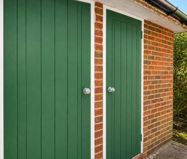 2 bedroom maisonette to rent - Photo 2