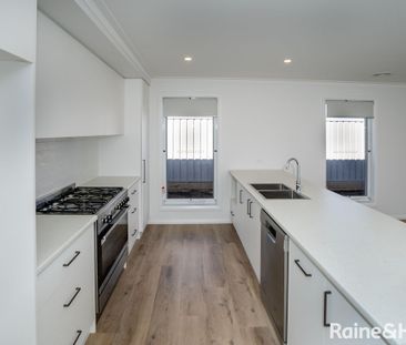 MODERN HOME IN GOBBAGOMBALIN - Photo 6