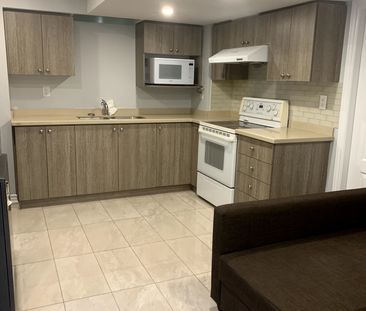 For Lease - 1087 Abbott Street, Milton, Ontario - Photo 6