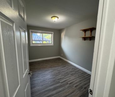 For Lease - 22 Archer Crescent, London South, Ontario - Photo 4