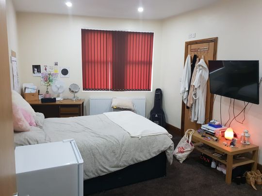 254 Edward Road Birmingham - Photo 1