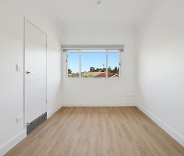 Experience contemporary living in these stylish studio apartments. - Photo 6