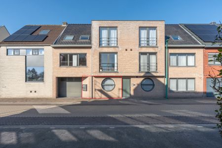 Ruim 1-slpk appartement met tuin en garage te Vosselaar. - Photo 3