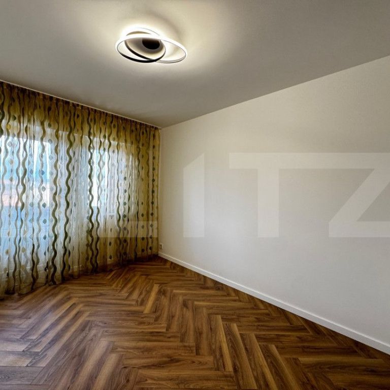 Disponibilitate 1Martie Apartament de inchiriat, 4 cam, Cent - Fotografie 1
