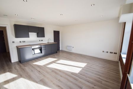 2 bedroom apartment to rent - Photo 5