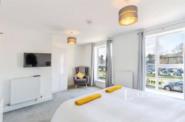 1 bedroom in a house share to rent - Photo 1