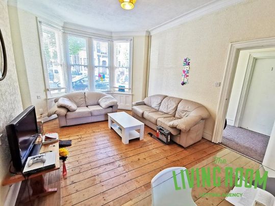 6 bedroom house share to rent - Photo 1