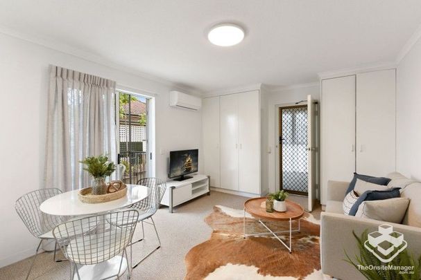 Rufurbished $500 / week - Photo 1