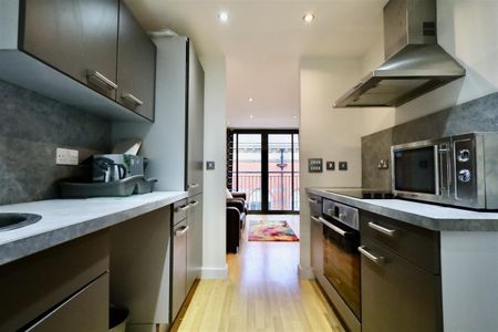 1 bedroom Flat to rent in Marconi House, Melbourne Street, Newcastle Upon Tyne - Photo 3