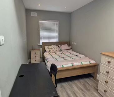 The Rise, Dublin - Photo 3