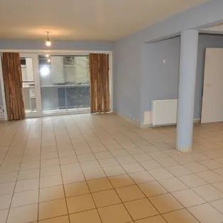 Appartement met terras - Photo 1