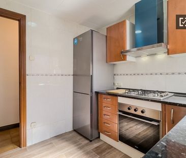 barcelona, Catalonia 08027 - Photo 1