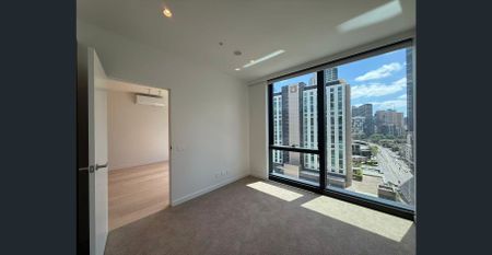 Brand New Luxury 1-Bedroom Residence at The Queensbridge Building Fully Furnished Option Available - Photo 2