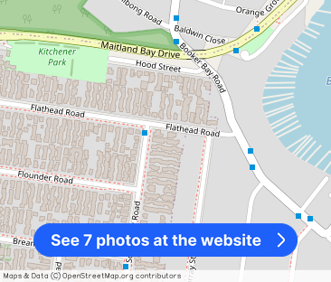 THREE BEDROOM VILLA IN THE HEART OF ETTALONG BEACH - Photo 1