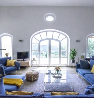 Maison • Le Tholonet - Photo 2