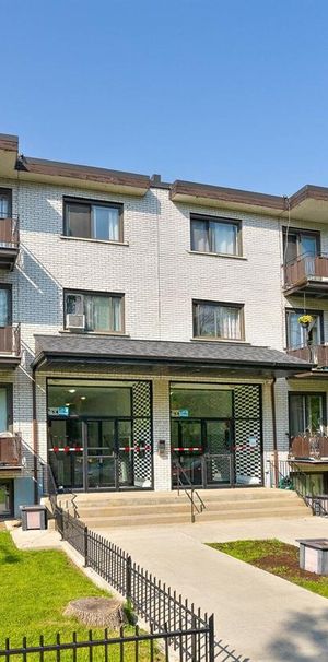1 Bedroom 1 Bathroom - 2415 Avenue Madison, Montréal - Photo 1
