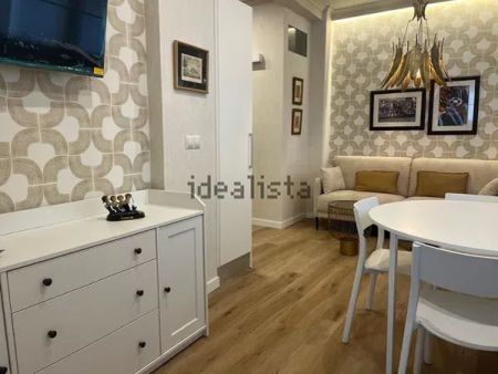 Alquiler de piso en Huelin - Photo 2