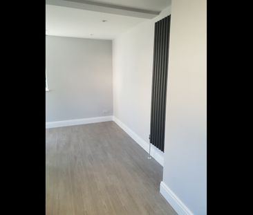 Studio Flat, Lodge Road/Mayday Road, CR0 - Photo 1