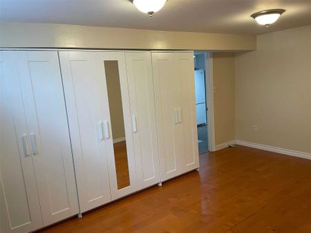 For Lease - 33 Gordon Drive, Brampton, Ontario - Photo 2