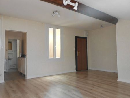 Location appartement 1 pièce 28.93 m² à Bourg-en-Bresse (01000) CENTRE VILLE - Photo 2