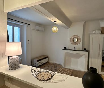 Location Appartement 1 pièce 25m² TOULON 83000 - Photo 2
