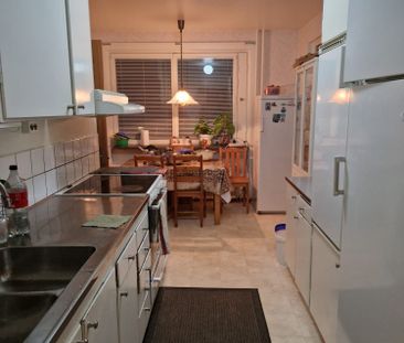 Ålgrytevägen, Skärholmen - Photo 5