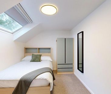 3 bedroom flat to rent - Photo 5