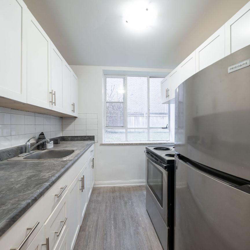 For Lease - 77 Erskine Avenue Unit# M7, Toronto, Ontario - Photo 1