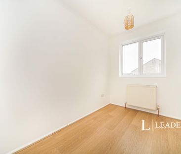 3 bedroom semi-detached to rent Sturdee Close IP24 2LF - Photo 4