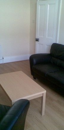4 Bed Student House - Stockton - Photo 1