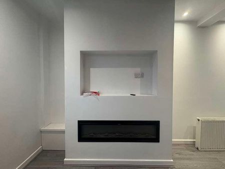 Cwm Rhos View, Tredegar, NP22 - Photo 2