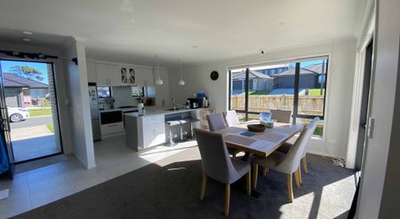 Fully Furnished Home - Photo 5