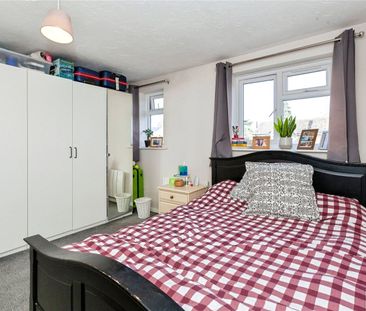1 bedroom house to rent - Photo 2
