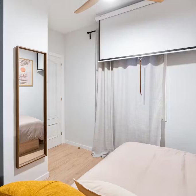 Carrer de Nàpols, Barcelona, Catalonia 08013 - Photo 1