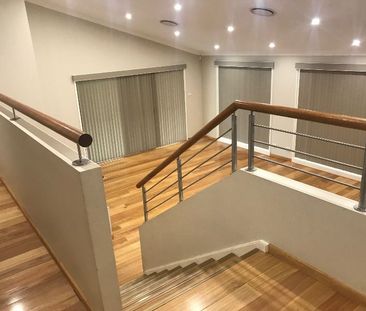 Ultra 5 Bedroom Mansion - Electricity Included - Photo 2