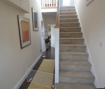 4 bedroom detached house to rent - Photo 5