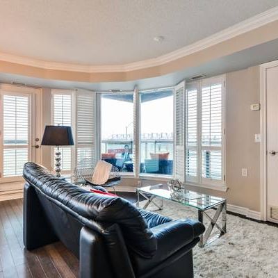 2 Bedroom + 2 Washroom Modern Condo/Renovated/Sheppard West Subway - Photo 4