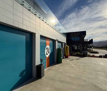 Live Trackside at Highlands – A Rare Opportunity - Photo 5