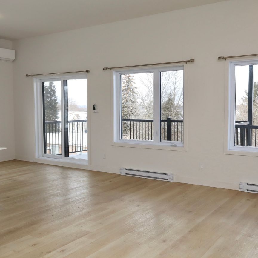 Boul. de Melocheville, J6N 0E5, Beauharnois - Photo 1