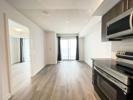 For Lease - 1010 Sandy Beach Road Unit# 1712, Pickering, Ontario - Photo 2