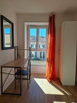 Location - Appartement T2 meublé de 26 m² - Proche de la gare et du Collège d'Alzon - Photo 1