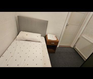 4 Bed End Terrace, Watt Road, B23 - Photo 6