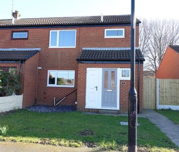 3 bedroom semi-detached house to rent - Photo 6