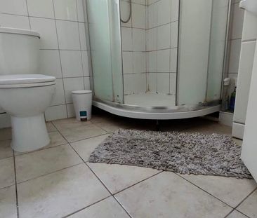 House of multiple occupation to rent - Photo 5