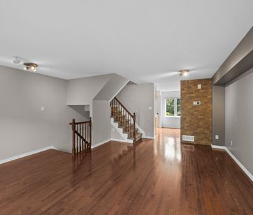 For Lease - 556 Burleigh Private, Cyrville - Carson Grove - Pinevie... - Photo 6