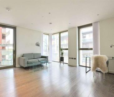 Pilot Walk, London, SE10 - Photo 1