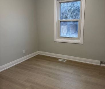 For Lease - 16 Almond Avenue, Whitby, Ontario - Photo 6