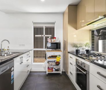 Beautifully Presented Home Offering Comfort, Space and Convenience - Photo 6