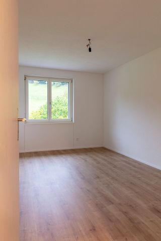 Modern 5.5-room apartment in Schötz - Foto 2